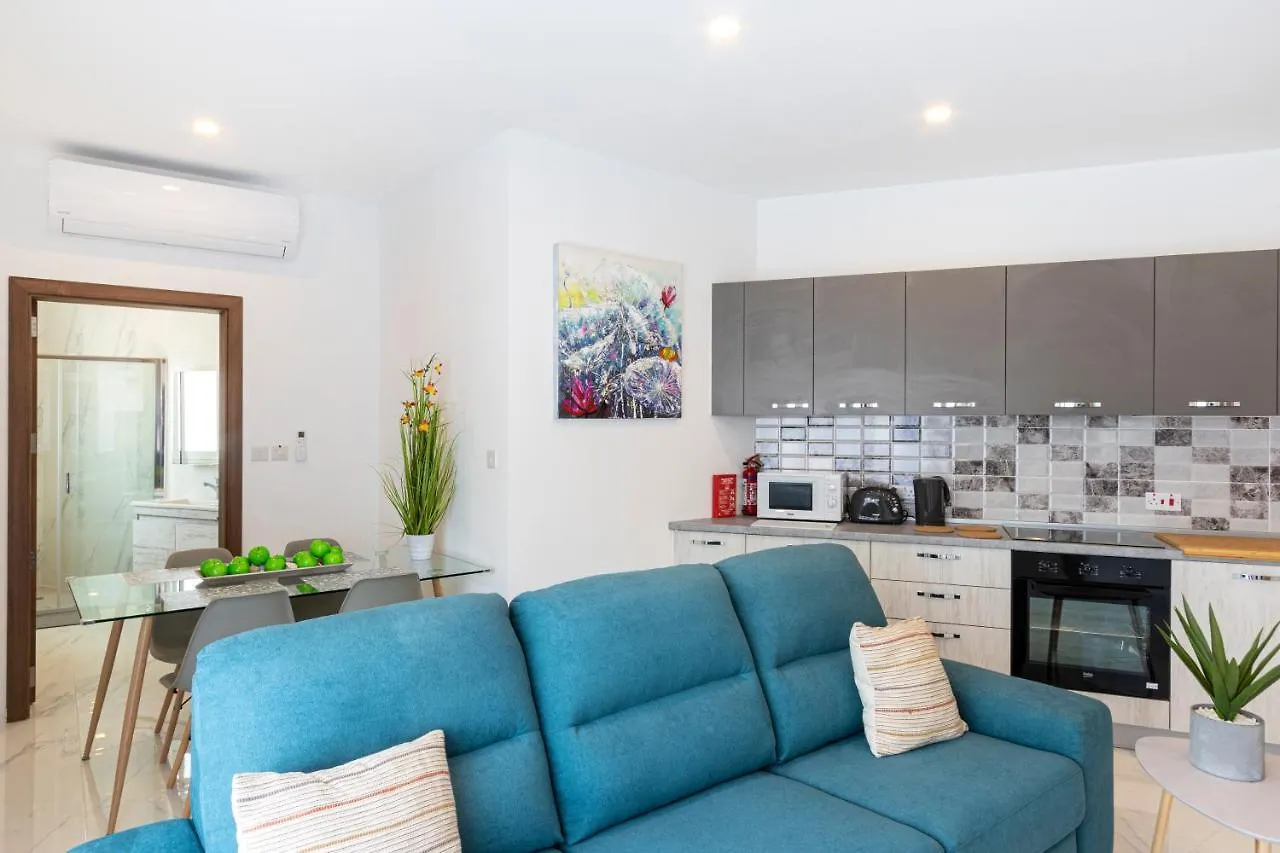 H4- Modern Penthouse With Large Terrace And Views Apartment San Gwann Malta