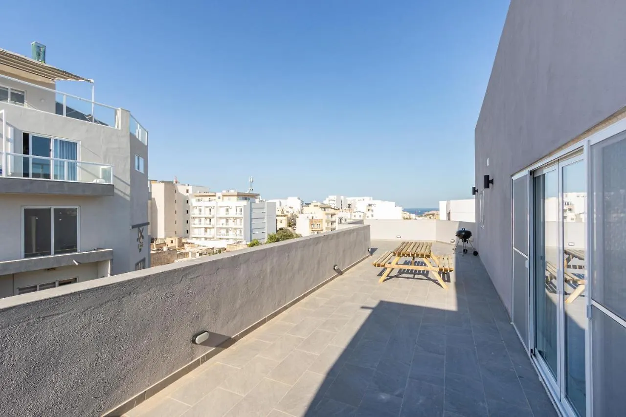 H4- Modern Penthouse With Large Terrace And Views Apartment San Gwann Malta